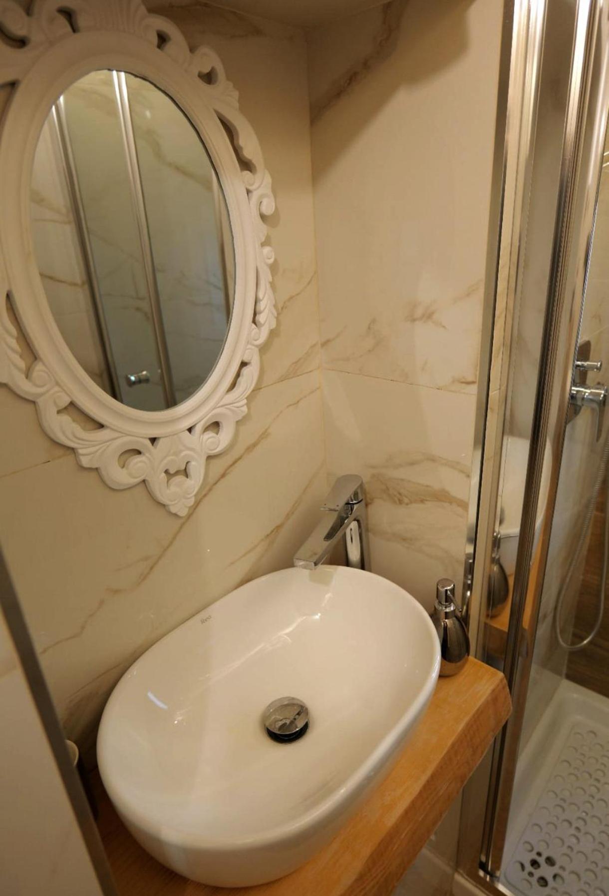Casamira B&B Napoli Centrale Ngoại thất bức ảnh